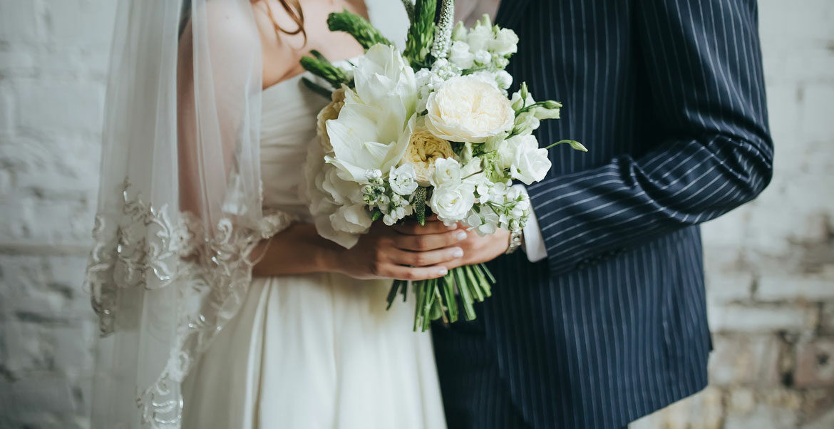 Qué aspectos de tu boda puedes avanzar desde casa. Te contamos cómo hacerlo