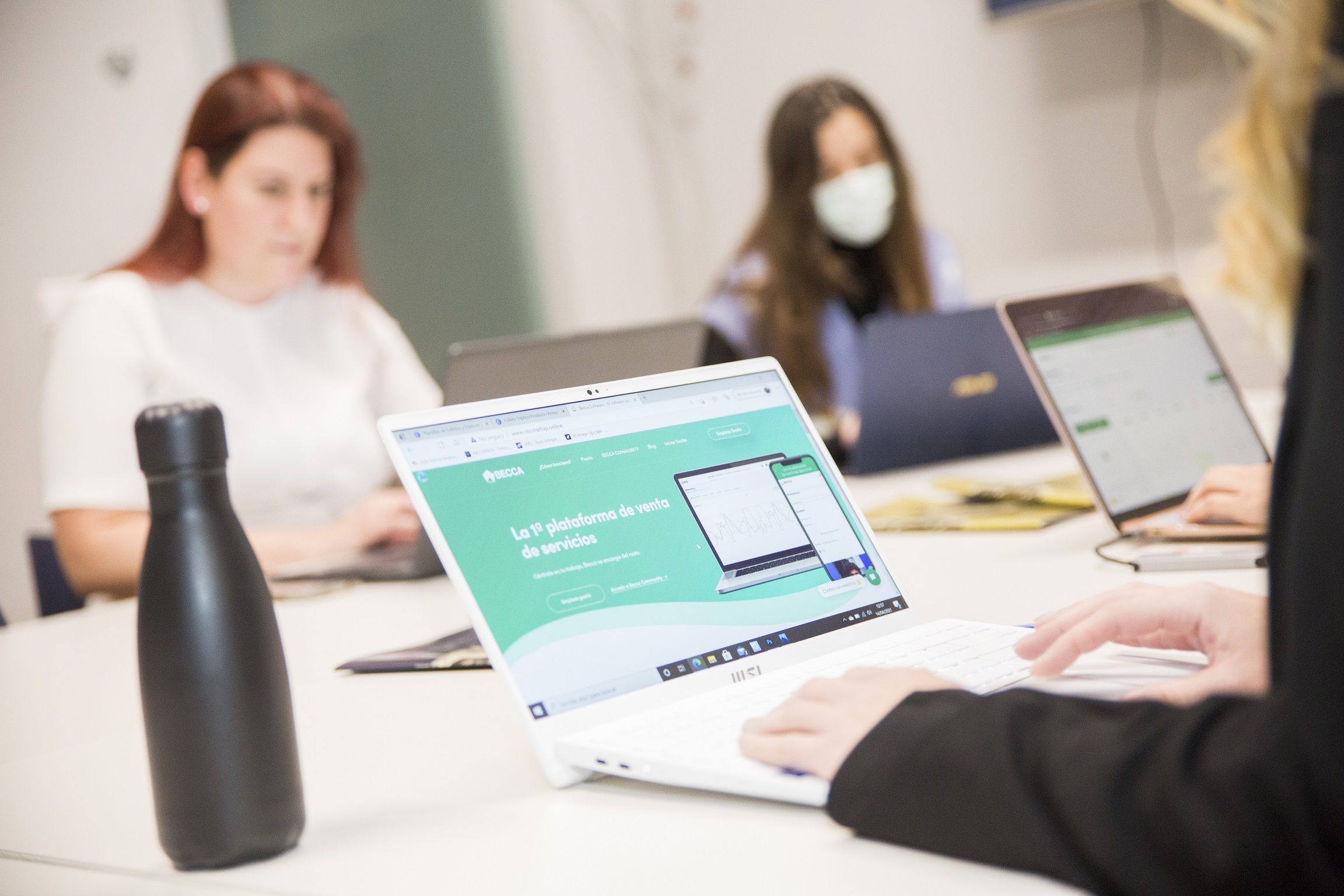 Nace BECCA LEGAL: la primera comunidad digital para abogados