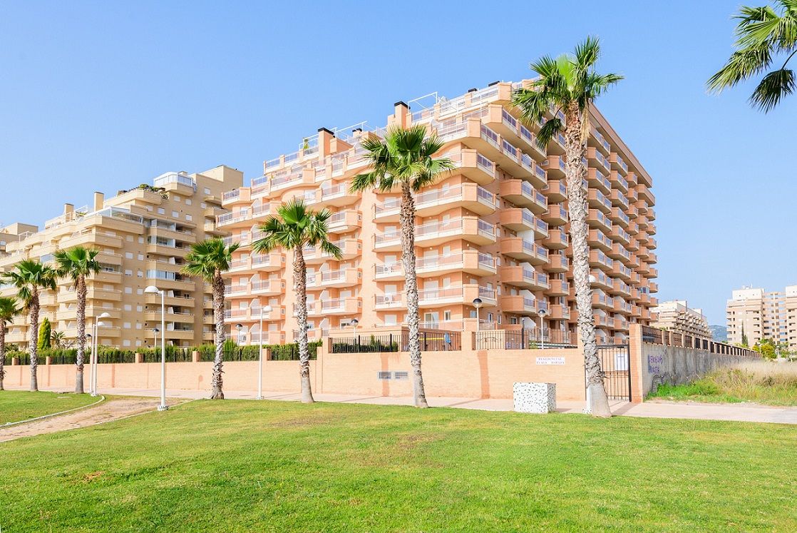 Cerca de 2.000 viviendas a 99.900 ? de media para disfrutar del verano en la costa o el interior