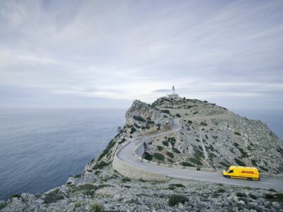 DHL Parcel Iberia actualiza su denominación y pasa a llamarse DHL eCommerce Iberia