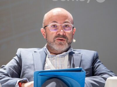 J.D.D. Bornay: «Un crecimiento desordenado del autoconsumo sin acompañamiento normativo ágil son las posibles causas del colapso energético»