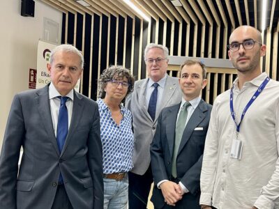 Departamento de Salud del Gobierno Vasco, Osakidetza y farmacéuticos inciden en la importancia del diagnóstico temprano del VIH