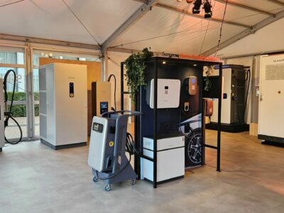 Sungrow presenta su nuevo sistema de carga Megawatt en el Sungrow Charging Summit 2025