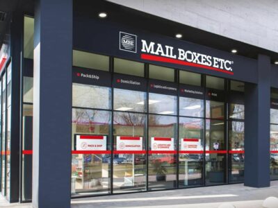 Abrir una franquicia en 2025: más oportunidades y un modelo como MBE que responde al mercado