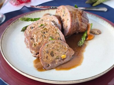 Emcesa viste de gala el lineal cárnico con sus Rellenos de Navidad 2025