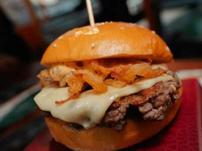 La Birra Bar gana el mundial ‘DUBÁI BURGER CHAMPIONSHIP’