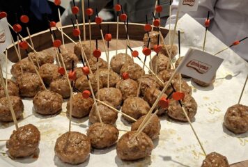 Las albóndigas con jalapeños y chorizos criollos de Emcesa triunfan en el Congreso AECOC