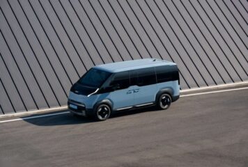 Rentalvan revoluciona el sector del transporte en Sevilla con su servicio flexible de alquiler de furgonetas por horas