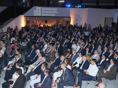 Sevilla reúne a los líderes del mundo del cereal para analizar el impacto geopolítico y el alza de costes