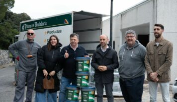 Empresas que dejan huella: Pinturas Andalucía dona 8.000 litros de pintura ‘solidaria’