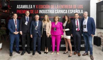 Miguel España Muñoz recibe el Premio ANICE 2025 a la Trayectoria Empresarial