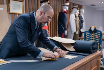 El Corte Militar detecta el regreso de la sastrería en plena era del fast fashion