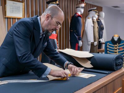 El Corte Militar detecta el regreso de la sastrería en plena era del fast fashion