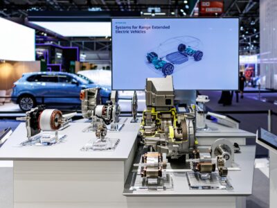 La electrificación en la práctica: Schaeffler da forma a la transición de la movilidad con un amplio e innovador portafolio de sistemas