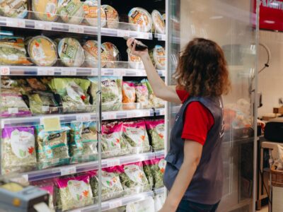 Alcampo y Smartway evitan el desperdicio de más de 17 millones de productos desde 2024