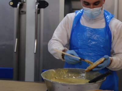 Viena Capellanes refuerza su estrategia contra el desperdicio alimentario con un nuevo plan